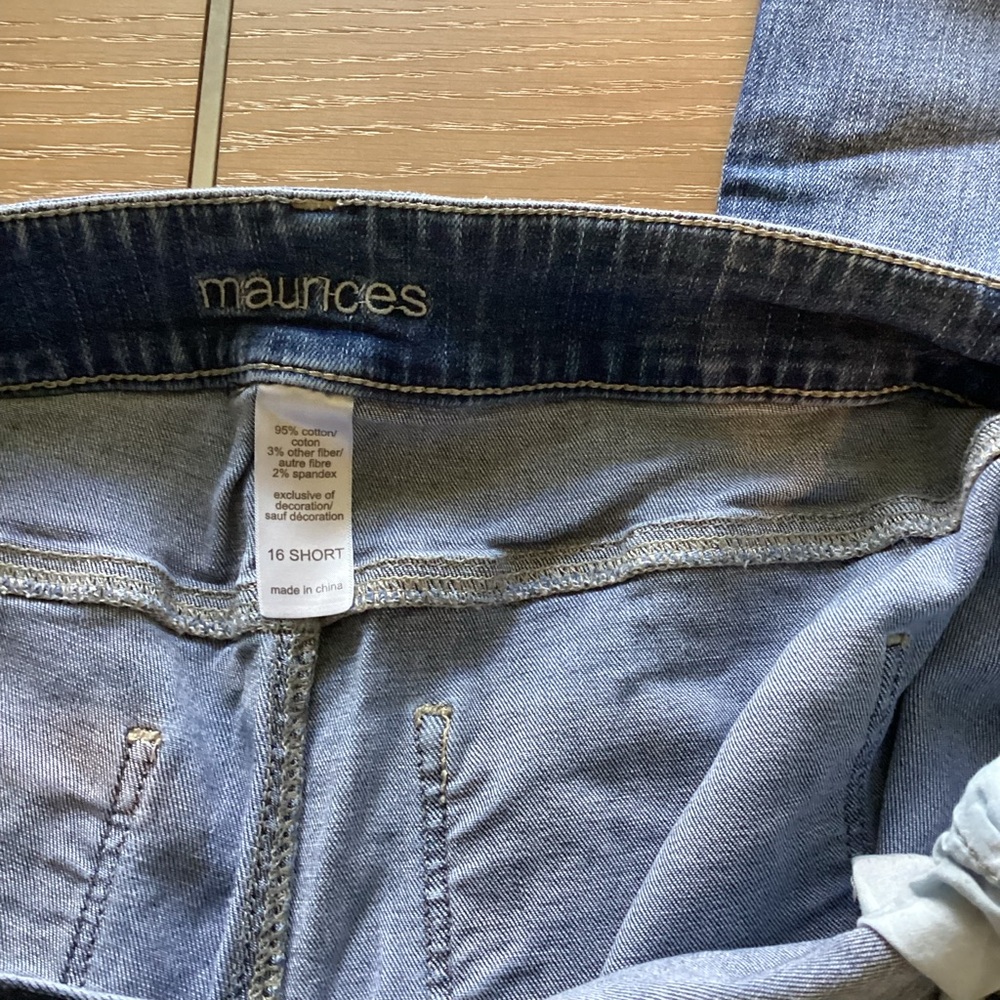 Maurices Classic Blue Jeans